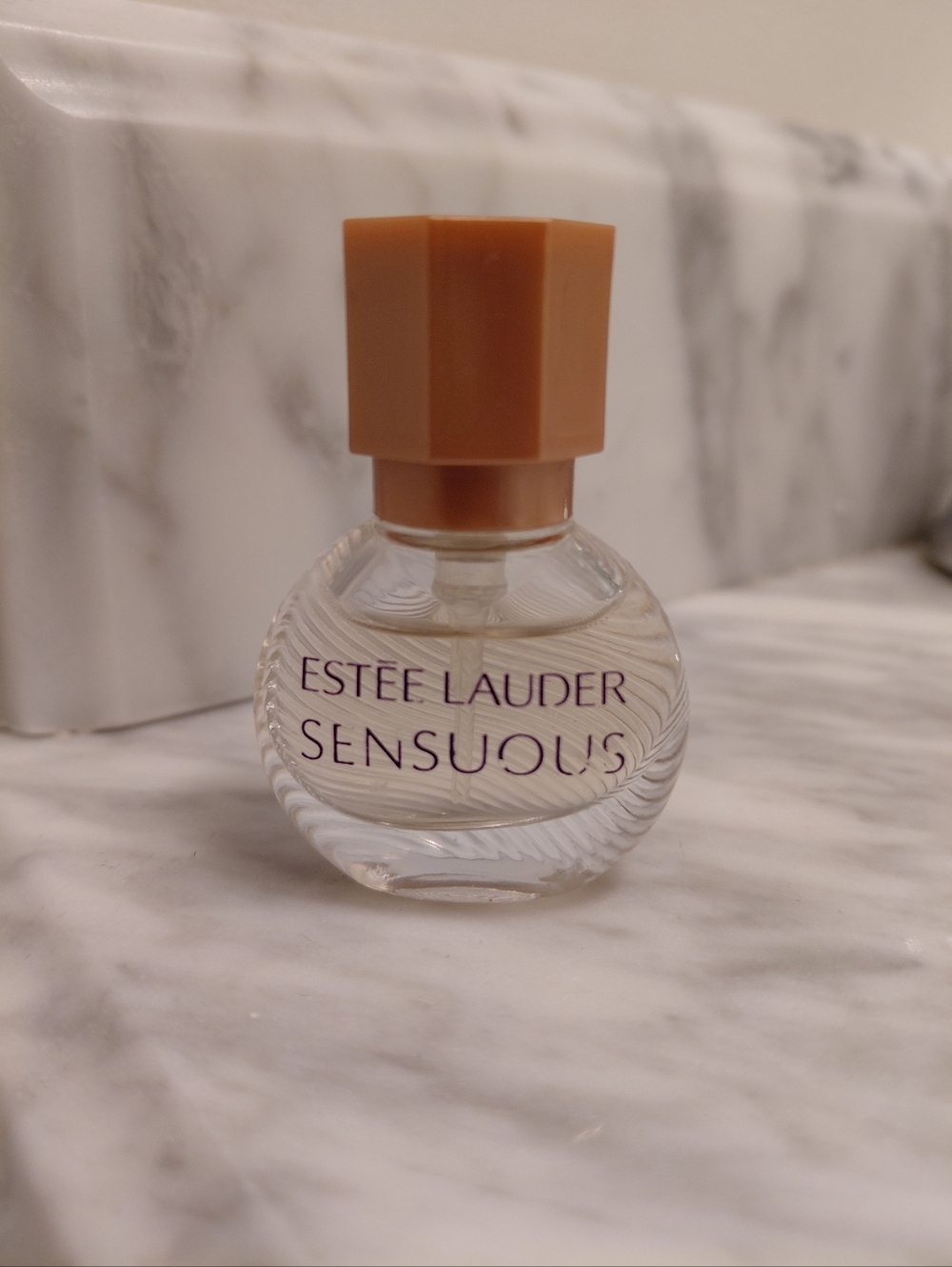Sensuous by Estee Lauder 4ml Spray Travel size - Picture 6 of 6